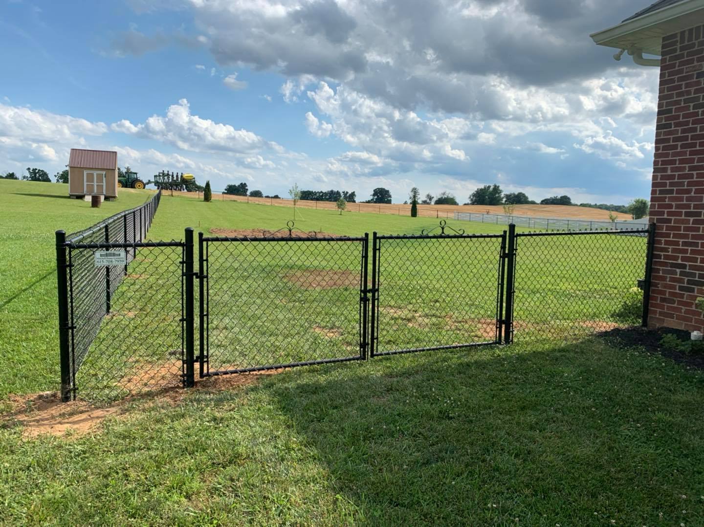 Black with double gate